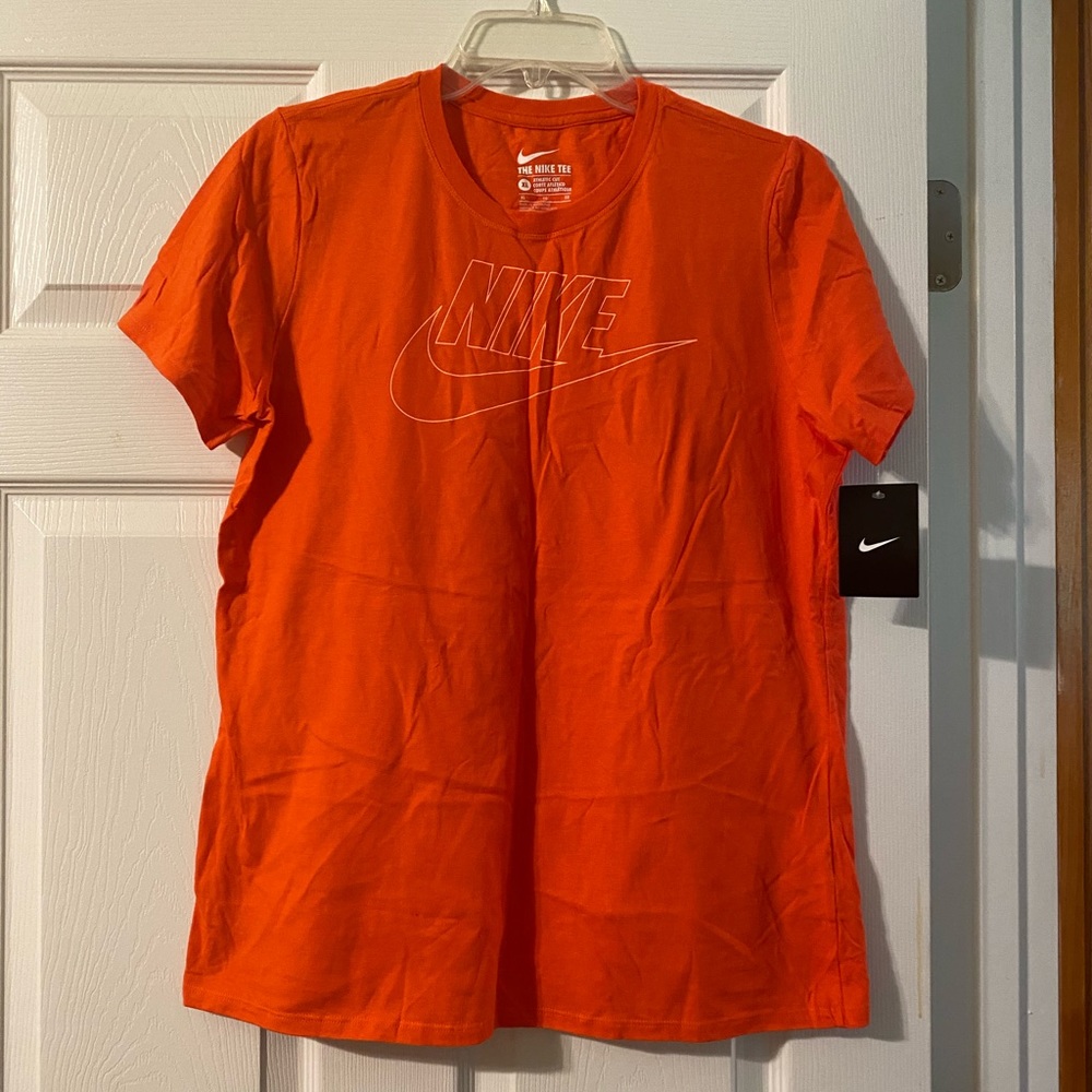 Fitted Nike shirt